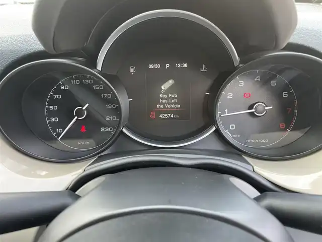 フィアット ５００Ｘ クロス 静岡県 2020(令2)年 4.3万km ベージュ ACC/黒革/パワーシート/シートヒーター/純正ディスプレイオーディオ/applecarplay/バックカメラ/純正17インチAW/クリアランスソナー/ブラインドスポット/ETC/ドラレコ/パドルシフト