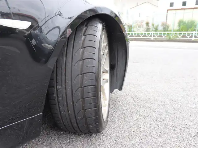 ＢＭＷ Ｍ５ 神奈川県 2006(平18)年 5万km サファイアブラックP サンルーフ/２０インチＡＷ/ビルシュタイン/黒革シート　シートヒーター/ミラーＥＴＣ/ＨＩＤ/クルーズコントロール/前後クリアランスソナー/前席パワーシート/キーレス　プッシュスタート/保証書/取説