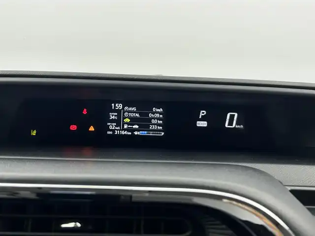 トヨタ アクア S スタイルブラック 愛知県 2018(平30)年 3.2万km ライムホワイトパールクリスタルシャイン トヨタセーフティー/　・プリクラッシュセーフティ/　・レーンディパーチャーアラート /　・オートマチックハイビーム/　・先行車発進告知機能/　・インテリジェントクリアランスソナー/純正SDナビ/　・Bluetooth/　・フルセグTV/バックカメラ/ETC/ステアリングスイッチ/ドライブレコーダー/電動格納ミラー/HIDライト/プッシュスタート