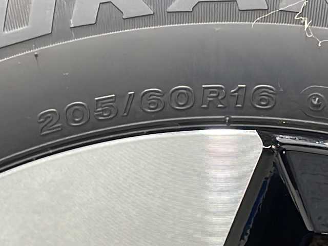 ホンダ ステップワゴン スパーダ eHEV 広島県 2025(令7)年 0.1千km クリスタルブラックパール 登録済未使用車　８ｋｍ/純正１１．４型ナビ（DVD/フルセグTV/スマホ連携機能）/両側パワースライドドア/パワーテールゲート/バックカメラ/シートヒーター/2列目オットマン/ハーフレザーシート/ホンダセンシング/・衝突軽減ブレーキ/・レーンキープアシスト/・アダプティブクルーズコントロール/・オートハイビーム/・ブラインドスポットモニター/・パーキングセンサー/・誤発進抑制機能/USB入力端子/減速セレクター/LEDヘッドランプ/純正16インチAW