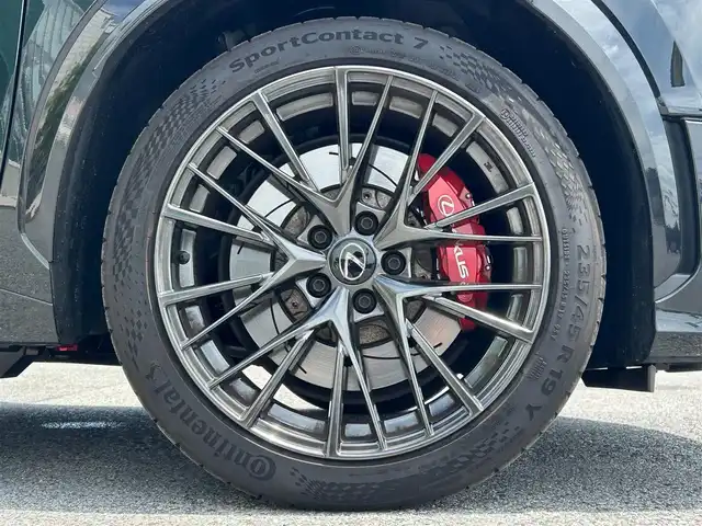 レクサス ＬＢＸ モリゾウ RR 滋賀県 2024(令6)年 0.5万km グラファイトブラックガラスフレーク ガソリン/4WD(F4)/6速MT/マークレビンソン/９．８インチ純正ディスプレイオーディオ/(FM/AM/フルセグ/Bluetooth/USB)/ＥＴＣ２．０/前後ドライブレコーダー/パノラミックビューモニター/バックカメラ/ＬｅｘｕｓＳａｆｅｔｙＳｙｓｔｅｍ＋/・プリクラッシュブレーキアシスト	/・レーンキープアシスト	/・レーダークルーズコントロール/・ブラインドスポットモニター（ＢＳＭ）/・安心降車アシスト（ドアオープン制御付）（ＳＥＡ）/・リヤクロストラフィックアラート（ＲＣＴＡ）/自動防眩ミラー/運転席・助手席シートヒーター/電動リアゲート/電動格納ミラー/革巻きステアリング/ステアリングスイッチ/ステアリングヒーター/オートライト/ＬＥＤヘッドライト/オートマチックハイビーム/フルオートエアコン/プッシュスタート/スマートキー/スペアキー/カードキー/純正フロアマット