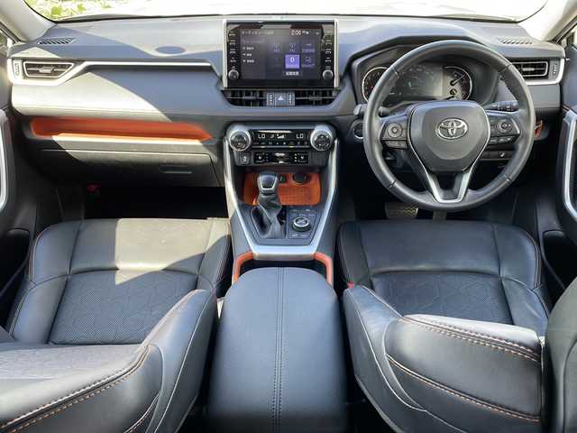 トヨタ ＲＡＶ４ アドベンチャー 新潟県 2020(令2)年 5万km アーバンカーキ 4WD/純正ディスプレイオーディオ/BT/USB/バックカメラ/ETC/衝突被害軽減ブレーキ/レーンキープアシスト/レーダークルーズコントロール/革シート/運転席パワーシート/エアシート/シートヒーター /ステアリングヒーター/ステアリングスイッチ/MTモード付きAT/コーナーセンサー/スマートキー/プッシュスタート/LEDヘッドライト/オートライト/オートハイビーム/フォグランプ/純正19インチアルミホイール