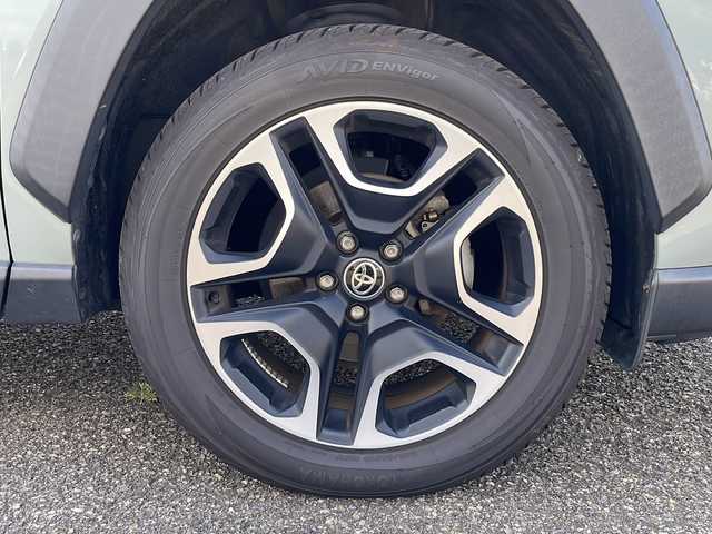 トヨタ ＲＡＶ４ アドベンチャー 新潟県 2020(令2)年 5万km アーバンカーキ 4WD/純正ディスプレイオーディオ/BT/USB/バックカメラ/ETC/衝突被害軽減ブレーキ/レーンキープアシスト/レーダークルーズコントロール/革シート/運転席パワーシート/エアシート/シートヒーター /ステアリングヒーター/ステアリングスイッチ/MTモード付きAT/コーナーセンサー/スマートキー/プッシュスタート/LEDヘッドライト/オートライト/オートハイビーム/フォグランプ/純正19インチアルミホイール