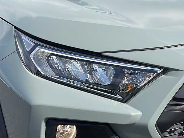 トヨタ ＲＡＶ４ アドベンチャー 新潟県 2020(令2)年 5万km アーバンカーキ 4WD/純正ディスプレイオーディオ/BT/USB/バックカメラ/ETC/衝突被害軽減ブレーキ/レーンキープアシスト/レーダークルーズコントロール/革シート/運転席パワーシート/エアシート/シートヒーター /ステアリングヒーター/ステアリングスイッチ/MTモード付きAT/コーナーセンサー/スマートキー/プッシュスタート/LEDヘッドライト/オートライト/オートハイビーム/フォグランプ/純正19インチアルミホイール