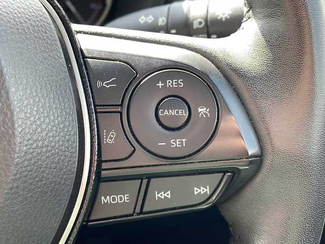 トヨタ ＲＡＶ４ アドベンチャー 新潟県 2020(令2)年 5万km アーバンカーキ 4WD/純正ディスプレイオーディオ/BT/USB/バックカメラ/ETC/衝突被害軽減ブレーキ/レーンキープアシスト/レーダークルーズコントロール/革シート/運転席パワーシート/エアシート/シートヒーター /ステアリングヒーター/ステアリングスイッチ/MTモード付きAT/コーナーセンサー/スマートキー/プッシュスタート/LEDヘッドライト/オートライト/オートハイビーム/フォグランプ/純正19インチアルミホイール