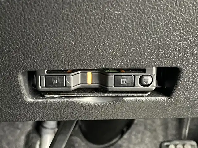 ダイハツ アトレー バン RS 埼玉県 2025(令7)年 0.5万km トニコオレンジメタリック ＡＬＰＩＮＥ９インチディスプレイオーディオ　/(FM/AM/Bluetooth/AppleCarPlay/AndroidAuto)/両側パワースライドドア　/スマートアシスト　/　　-衝突軽減ブレーキ　/　　-レーダークルーズコントロール　/　　-車線逸脱警報/　　-ふらつき機能/　　-先行車発進お知らせ機能/　　-標識認識機能/　　-アダプティブハイビームシステム/ＬＥＤヘッドライト　/バックカメラ　/コーナーセンサー/ドライブレコーダー　/ＬＥＤフォグランプ/カロッツェリアツイーター/純正フロアマット