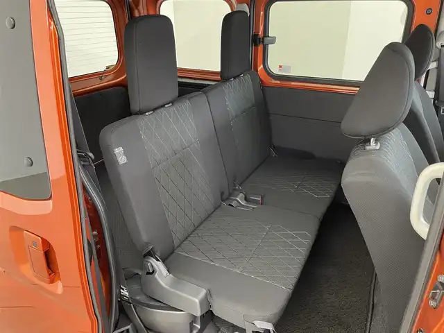 ダイハツ アトレー バン RS 埼玉県 2025(令7)年 0.5万km トニコオレンジメタリック ＡＬＰＩＮＥ９インチディスプレイオーディオ　/(FM/AM/Bluetooth/AppleCarPlay/AndroidAuto)/両側パワースライドドア　/スマートアシスト　/　　-衝突軽減ブレーキ　/　　-レーダークルーズコントロール　/　　-車線逸脱警報/　　-ふらつき機能/　　-先行車発進お知らせ機能/　　-標識認識機能/　　-アダプティブハイビームシステム/ＬＥＤヘッドライト　/バックカメラ　/コーナーセンサー/ドライブレコーダー　/ＬＥＤフォグランプ/カロッツェリアツイーター/純正フロアマット