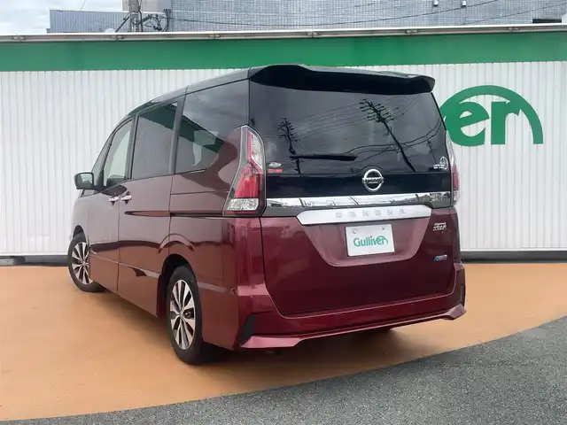 日産 セレナ ハイウェイスター V 三重県 2018(平30)年 6.8万km マルーンレッド 2トーン アルパインメモリナビ/バックカメラ/アラウンドビューモニター/エマージェンシーブレーキ/クルーズコントロール/ハンズフリーパワースライドドア（助手席側）/LEDヘッドライト/オートライト/ボディ同色電動格納ドアミラー/革巻ステアリングホイール/ステアリングスイッチ/SRSエアバック（運転席/助手席）/インテリジェントキー/プッシュスタート