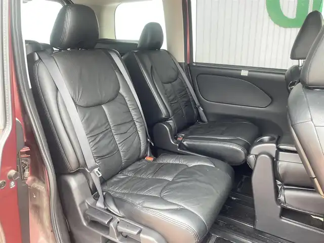 日産 セレナ ハイウェイスター V 三重県 2018(平30)年 6.8万km マルーンレッド 2トーン アルパインメモリナビ/バックカメラ/アラウンドビューモニター/エマージェンシーブレーキ/クルーズコントロール/ハンズフリーパワースライドドア（助手席側）/LEDヘッドライト/オートライト/ボディ同色電動格納ドアミラー/革巻ステアリングホイール/ステアリングスイッチ/SRSエアバック（運転席/助手席）/インテリジェントキー/プッシュスタート