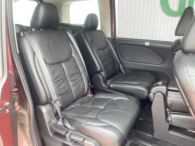 日産 セレナ ハイウェイスター V 福岡県 2018(平30)年 6.8万km マルーンレッド 2トーン アルパインメモリナビ/バックカメラ/アラウンドビューモニター/エマージェンシーブレーキ/クルーズコントロール/ハンズフリーパワースライドドア（助手席側）/LEDヘッドライト/オートライト/ボディ同色電動格納ドアミラー/革巻ステアリングホイール/ステアリングスイッチ/SRSエアバック（運転席/助手席）/インテリジェントキー/プッシュスタート