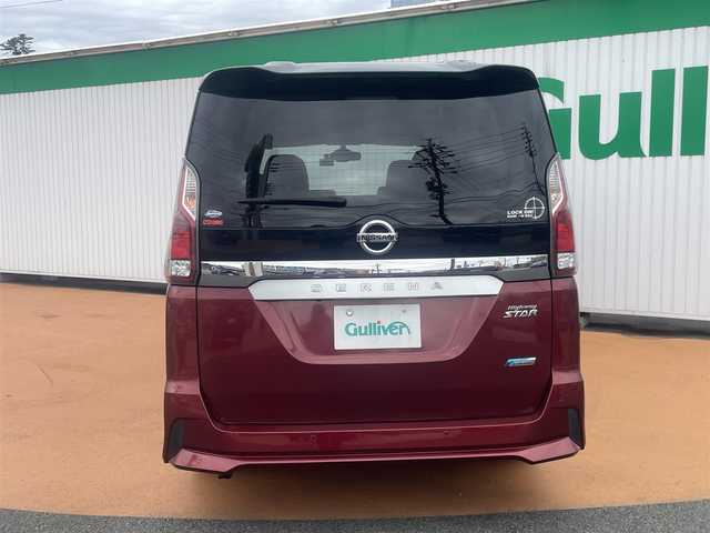 日産 セレナ ハイウェイスター V 福岡県 2018(平30)年 6.8万km マルーンレッド 2トーン アルパインメモリナビ/バックカメラ/アラウンドビューモニター/エマージェンシーブレーキ/クルーズコントロール/ハンズフリーパワースライドドア（助手席側）/LEDヘッドライト/オートライト/ボディ同色電動格納ドアミラー/革巻ステアリングホイール/ステアリングスイッチ/SRSエアバック（運転席/助手席）/インテリジェントキー/プッシュスタート