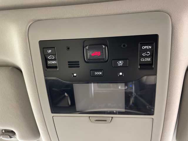 レクサス ＬＸ 570 道央・札幌 2016(平28)年 6.8万km ホワイトパールクリスタルシャイン ・4WD/・純正ナビ  BT/USB/CD/DVD/AUX/・パノラミックビューモニター/・サンルーフ/・マークレビンソン/・クールボックス/・フロントTRDグリル/スポイラー/・リアモデリスタエアロ/・レクサスセーフティシステムプラス/・パワーバックドア/・プリクラッシュセーフティ/・レーダークルーズコントロール/・ブラインドスポットモニター/・社外360°ドライブレコーダー/・レクサスクライメントコンシェルジュ/・冬タイヤ純正AW積込/・ステアリングスイッチ/ヒーター/・HUD/・センターデフロック/・パドルシフト/・純正エンジンスターター一体型スマートキー/・スペアキー×2/・カードキー×1