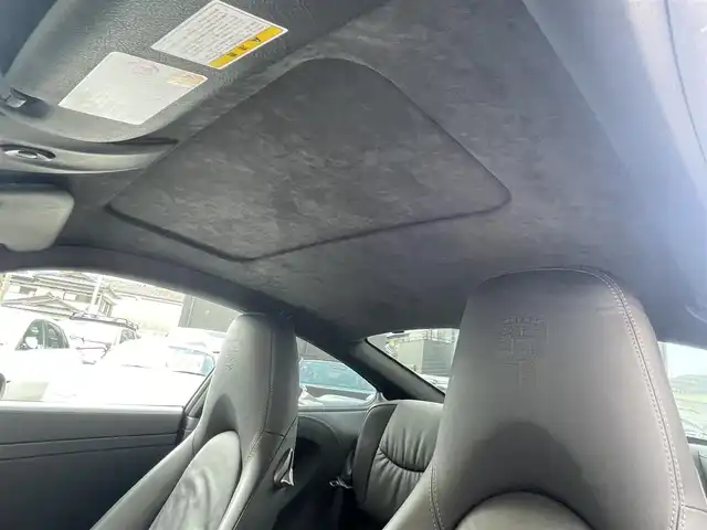 ポルシェ ９１１ ターボ 和歌山県 2007(平19)年 2.8万km 黒 ターボ/スポーツクロノパッケージ/カーボンインテリアトリム/Panasonicナビ/（フルセグTV/HDDMUSIC/CD/DVD/AM/FM/SD-Audio/VTR）/carrozzeria ウーファー/可動式リアウィング/純正20インチAW/スーパーキャットレーダー/記録簿（H19.H21.H22.H24.H25.H26.H28.H30.H31.R2.R4.R6)/純正フロアマット/シートヒーター　D/N/レザーシート/スペアキー×１/保証書/取扱説明書