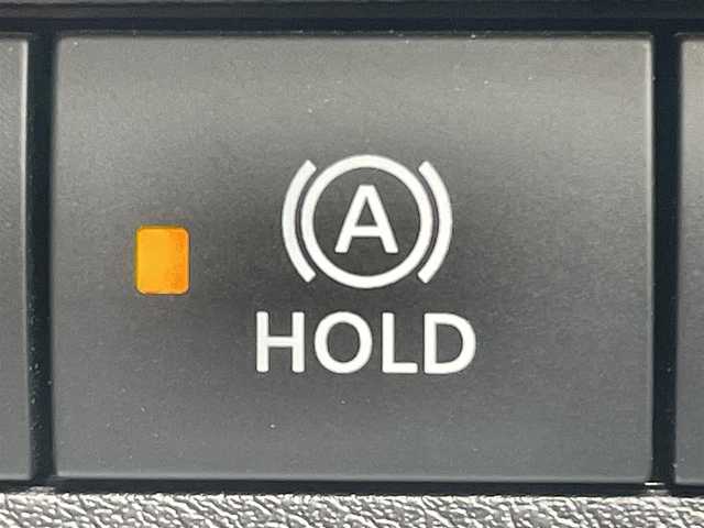 日産 アリア B6 兵庫県 2022(令4)年 3.6万km パール 純正ナビ/フルセグ/Bluetooth/アップルカープレイ/サンルーフ/BOSEサウンドシステム/レザーシート/パワーシート/ステアリングヒーター/シートヒーター/シートベンチレーション/シートメモリ/プロパイロット/エマージェンシーブレーキ/デジタルインナーミラー/ドライブレコーダー/ETC