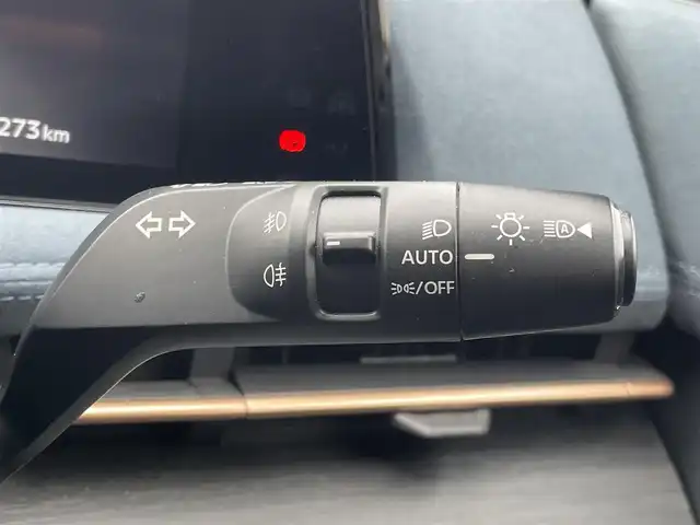 日産 アリア B6 兵庫県 2022(令4)年 3.6万km パール 純正ナビ/フルセグ/Bluetooth/アップルカープレイ/サンルーフ/BOSEサウンドシステム/レザーシート/パワーシート/ステアリングヒーター/シートヒーター/シートベンチレーション/シートメモリ/プロパイロット/エマージェンシーブレーキ/デジタルインナーミラー/ドライブレコーダー/ETC