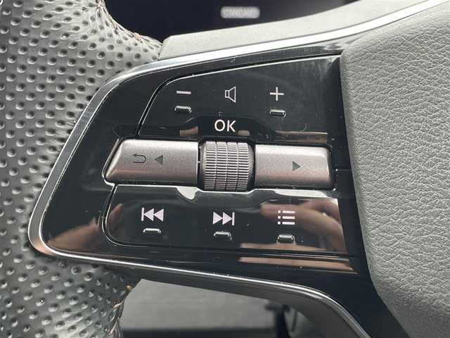 日産 アリア B6 兵庫県 2022(令4)年 3.6万km パール 純正ナビ/フルセグ/Bluetooth/アップルカープレイ/サンルーフ/BOSEサウンドシステム/レザーシート/パワーシート/ステアリングヒーター/シートヒーター/シートベンチレーション/シートメモリ/プロパイロット/エマージェンシーブレーキ/デジタルインナーミラー/ドライブレコーダー/ETC