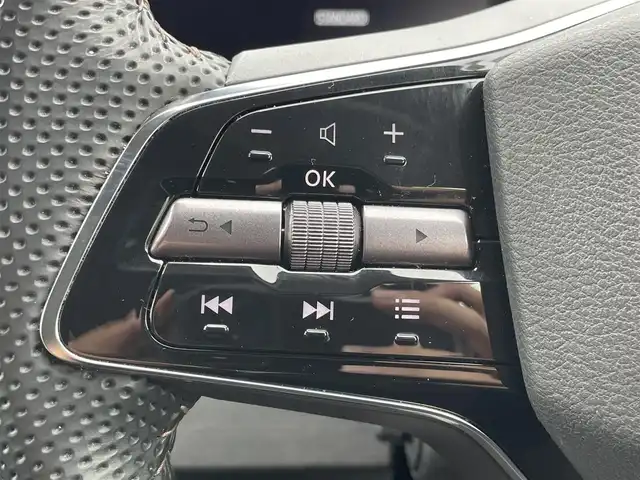 日産 アリア B6 兵庫県 2022(令4)年 3.6万km パール 純正ナビ/フルセグ/Bluetooth/アップルカープレイ/サンルーフ/BOSEサウンドシステム/レザーシート/パワーシート/ステアリングヒーター/シートヒーター/シートベンチレーション/シートメモリ/プロパイロット/エマージェンシーブレーキ/デジタルインナーミラー/ドライブレコーダー/ETC