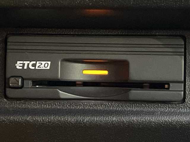 スズキ ジムニー XC 茨城県 2019(令1)年 9万km ジャングルグリーン ナビ　/-(SD/フルセグTV/BT/FM/AM/iPod/USB)/衝突軽減装置　/禁煙車　/バックカメラ　/ＥＴＣ２．０　/４ＷＤ　/ヒーテッドドアミラー　/前席シートヒーター/ドライブレコーダー　/純正１６インチアルミホイール　/５ＭＴ　/プッシュスタート/ヘッドライトウォッシャー