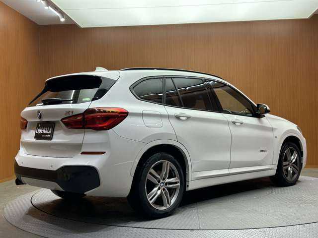 ＢＭＷ Ｘ１ xDrive 18d Mスポーツ 千葉県 2017(平29)年 7.2万km アルピンホワイトⅢ ＨＵＤ　/純正ナビ　/バックカメラ　/ＡＣＣ　/ＰＤＣ　/パーキングアシスト　/ＬＥＤヘッドライト　/オートライト　/ＥＴＣ　/純正１８インチＡＷ