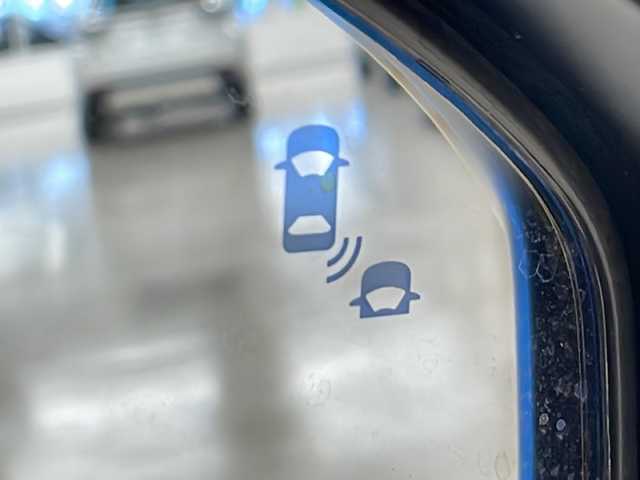 ホンダ ヴェゼル ハイブリッド e:HEV Z 熊本県 2022(令4)年 6.6万km メテオロイドグレーメタリック 純正メモリナビ/FM/AM/BT/フルセグTV/全方位カメラ/ホンダセンシング/ワイヤレス充電器/ステアリングヒーター/シートヒーター/電動リアゲート/ETC2.0/プッシュスタート/純正フロアマット/純正アルミホイール