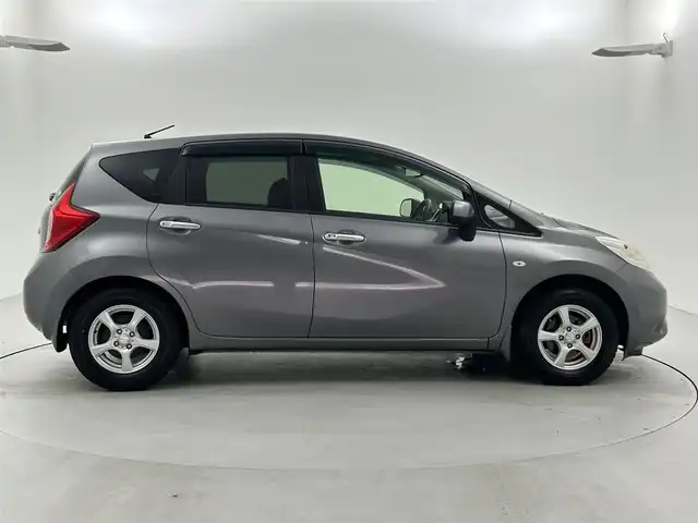 日産 ノート メダリスト 福井県 2013(平25)年 6.1万km ガンＭ 落札不可（AIS検査待ち）/純正ナビゲーション/型式：MC313D-W/【AM/FM/CD/Bluetooth/ワンセグTV】/アラウンドビューモニター/ETC/オートライト/ヘッドライドレベライザー/アイドリングストップ/電動格納ミラー