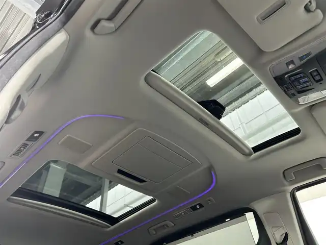 トヨタ ヴェルファイア Z Gエディション 大阪府 2020(令2)年 4.1万km ブラック サンルーフ　黒革シート　ＪＢＬナビＴＶ　３６０カメラ　後席モニター　三眼ＬＥＤ　デジタルインナーミラー　パワーシート／ヒーター／エアコン　電動リアゲート　衝突軽減　レーダーＣ　ＢＳＭ　１００Ｖ電源