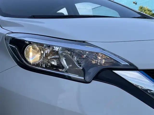 日産 ノート e－パワー B 茨城県 2020(令2)年 6.2万km ホワイト 社外ナビ/【iPod・USB・SD・DISC・1セグTV・AM・FM・AUX】/ETC/前後コーナーセンサー/Bカメラ/オートライト/ハロゲンライト/横滑り防止装置/レーンキープアシスト/衝突被害軽減システム/ヘッドライトレベライザー/プッシュスタート/スマートキー/社外フロアマット/純正ホイールカバー/電格ミラー/ウインカーミラー
