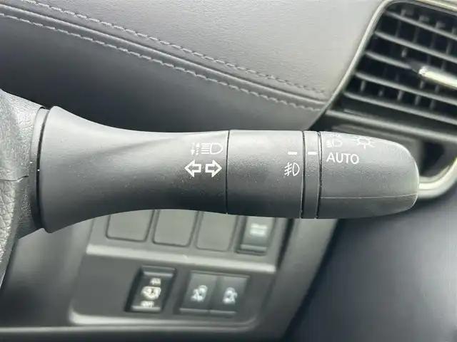 日産 セレナ e－パワー ハイウェイスター V 和歌山県 2020(令2)年 4.1万km ダークメタルグレー 純正ナビ/アラウンドビューモニター/セーフティ・シールドスイッチ/両側パワースライドドア/ハンズフリーオートスライド/エマージェンシーブレーキ/クルーズコントロール/ドライブモード/ビルトインETC/純正フロアマット/純正アルミホイール/LEDヘッドライト/オートライト