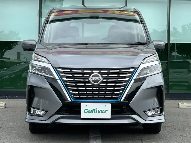 日産 セレナ e－パワー ハイウェイスター V 和歌山県 2020(令2)年 4.1万km ダークメタルグレー 純正ナビ/アラウンドビューモニター/セーフティ・シールドスイッチ/両側パワースライドドア/ハンズフリーオートスライド/エマージェンシーブレーキ/クルーズコントロール/ドライブモード/ビルトインETC/純正フロアマット/純正アルミホイール/LEDヘッドライト/オートライト