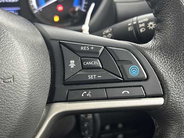 日産 ルークス HWS Gターボ アーバンクロム プロパイロットED 大阪府 2021(令3)年 5.3万km ホワイトパール 純正ナビ/・フルセグTV/・Bluetooth/・FM/AM/・USB接続/アラウンドビューモニター/プロパイロット/追従クルーズコントロール/前後コーナーセンサー/オートマチックハイビーム/快適パック/リヤシーリングファン/パーソナルテーブル/カップホルダー/USBソケット/ロールサンシェード/両側パワースライドドア/LEDヘッドライト