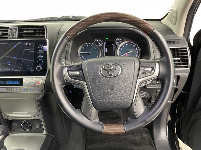 トヨタ ランドクルーザー プラド TX Lパッケージ 道央・札幌 2021(令3)年 4.3万km ブラック ・4WD/寒冷地仕様/・メーカー9インチナビ  フルセグ/BT/・パノラミックビューモニター/・サンルーフ/・モデリスタエアロ(F.R)/・フロントグリルガーニッシュ/・レーダークルーズコントロール/・レザーシート/・ブラインドスポットモニター/・シートヒーター/・純正一体型エンジンスターター/・コーナーセンサー/・電動格納サードシート/・レーンキープアシスト/・横滑り防止/・ETC/・純正フロアマット/・オートマチックハイビーム