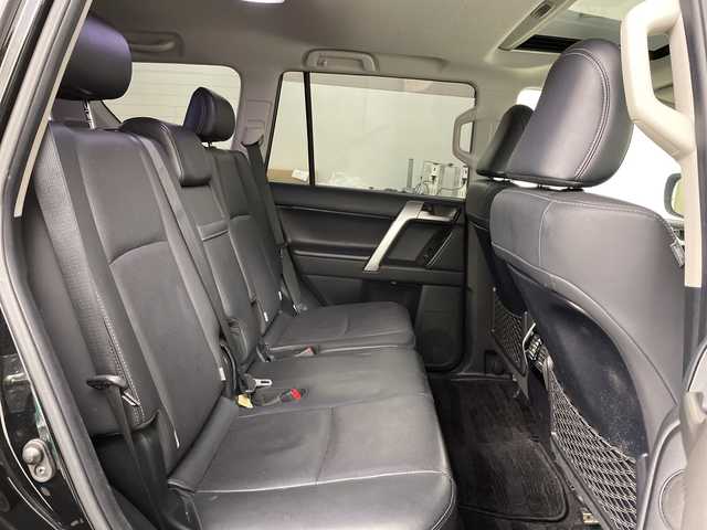 トヨタ ランドクルーザー プラド TX Lパッケージ 道央・札幌 2021(令3)年 4.3万km ブラック ・4WD/寒冷地仕様/・メーカー9インチナビ  フルセグ/BT/・パノラミックビューモニター/・サンルーフ/・モデリスタエアロ(F.R)/・フロントグリルガーニッシュ/・レーダークルーズコントロール/・レザーシート/・ブラインドスポットモニター/・シートヒーター/・純正一体型エンジンスターター/・コーナーセンサー/・電動格納サードシート/・レーンキープアシスト/・横滑り防止/・ETC/・純正フロアマット/・オートマチックハイビーム