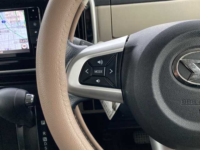 ダイハツ ムーヴ キャンバス G ブラックインテリア リミテッド SAⅢ 岐阜県 2018(平30)年 8.6万km パールホワイトⅢ/ナチュラルベージュマイカメタリック 2トーン 登録時走行距離86072km/全方位カメラ/純正ＳＤナビ(Bluetooth接続/CDチェンジャー)/バックモニター/両側パワースライドドア/ワンセグＴＶ/ＬＥＤヘッドライト/オートマチックハイビーム/オートライト/ドライブレコーダー/衝突被害軽減システム/プッシュスタート/スマートキー/スペアキー/横滑り防止装置/ETC/禁煙車/盗難防止装置/ABS