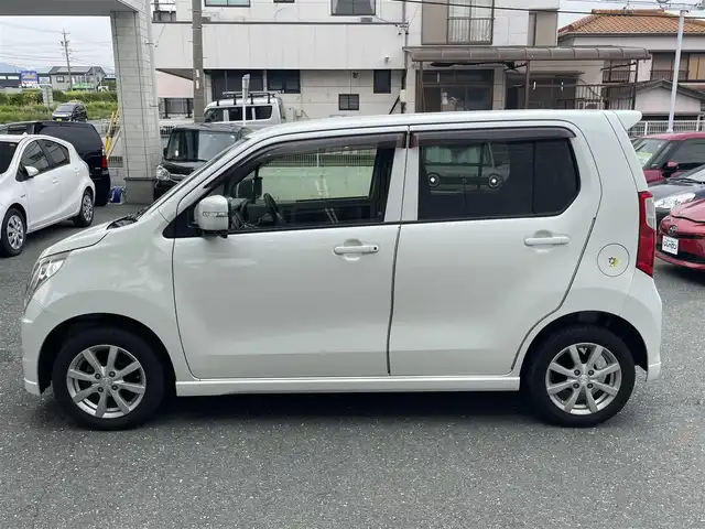 マツダ フレア XS 愛知県 2014(平26)年 9.5万km ホワイトパール (株)IDOMが運営する【じしゃロン豊川店】の自社ローン専用車両になります。こちらは現金またはオートローンご利用時の価格です。自社ローンご希望の方は別途その旨お申付け下さい/ 純正メモリナビ/　◯ CD再生機能/　◯ DVD再生機能/　◯ BT対応/　◯ ワンセグTV/ 革巻ステアアリング/ プッシュスタート/ ドアバイザー/ ウインカーミラー/ 純正フロアマット