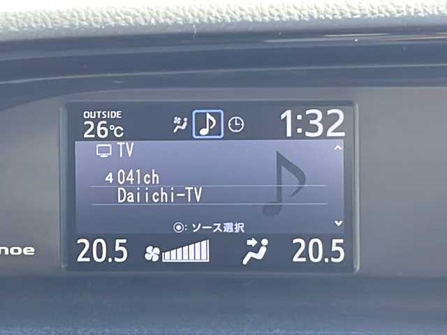 トヨタ エスクァイア Gi 静岡県 2020(令2)年 5.4万km ホワイトパールクリスタルシャイン 純正ナビ/　フルセグTV/BTオーディオ/MSV/バックカメラ/フリップダウンモニター/両側パワースライドドア/クルーズコントロール/純正15インチAW/ETC/合成シート/シートヒーター/セーフティセンス/LEDヘッドライト/コーナーセンサー/レーンキープアシスト/衝突軽減ブレーキ/オートハイビーム