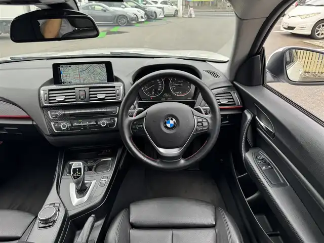 ＢＭＷ ２２０ｉ クーペ スポーツ 千葉県 2016(平28)年 6.2万km 白 衝突被害軽減ブレーキ/レーンキープアシスト/クルーズコントロール/LEDヘッドライト/オートハイビーム/カーテンエアバッグ/アイドリングストップ/ターボ/純正HDDナビ/Bluetooth/バックカメラ/CD・DVD/前後ドライブレコーダー/レザーシート/D＋N席エアシート＆シートヒーター/D＋N席パワーシート/純正フロアマット/純正17インチアルミホイール/革巻きステアリング/プッシュスタート/スマートキー/取扱説明書＆保証書