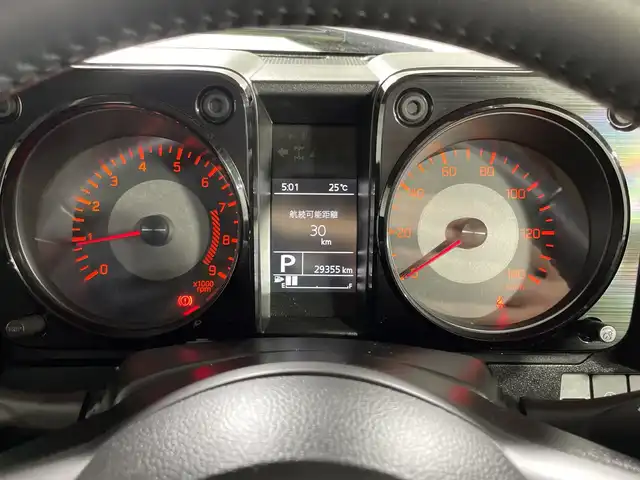 スズキ ジムニー XC 神奈川県 2022(令4)年 3万km シフォンアイボリーM ４WD/ターボ/純正７型SDナビゲーション【CN-RZ775W】/フルセグ　AM FM CD DVD　SD　Bluetooth/セーフティサポート/クルーズコントロール/デュアルセンサーブレーキサポート/誤発進抑制機能/車線逸脱警報/ふらつき警報/先行車発進お知らせ機能/標識認識機能/ハイビームアシスト/アイドリングストップ/革巻きステアリング/前席シートヒーター/前後ドライブレコーダー/ETC/プッシュスタート/スマートキー/ダウンヒルアシストコントロール/LEDヘッドランプ/オートライト/純正16インチアルミホイール