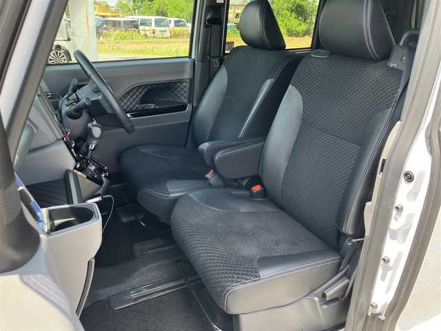 ダイハツ タント カスタム RS セレクション 広島県 2020(令2)年 5.5万km シャイニングホワイトパール 社外ナビ/両側パワースライドドア/ロングスライドシート/スマートアシスト/レーダークルーズ/ハーフレザーシート/前席シートヒーター/LEDヘッドライト/オートライト/ビルトインETC/新車保証書/取扱説明書/スペアキー