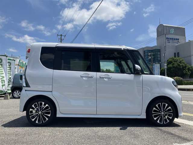 ダイハツ タント カスタム RS セレクション 広島県 2020(令2)年 5.5万km シャイニングホワイトパール 社外ナビ/両側パワースライドドア/ロングスライドシート/スマートアシスト/レーダークルーズ/ハーフレザーシート/前席シートヒーター/LEDヘッドライト/オートライト/ビルトインETC/新車保証書/取扱説明書/スペアキー