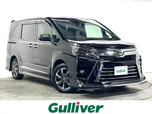 トヨタ ヴォクシー ZS 煌Ⅱ 大阪府 2019(令1)年 4.7万km ブラック モデリスタエアロ 純正10incナビ(フルセグ/DVD再生/Bluetooth) Bカメラ 後席モニター ETC 両側パワースライドドア 衝突軽減 クルコン クリアランスソナー トヨタセーフティセンス