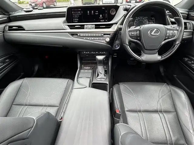 レクサス ＥＳ 300h バージョンL 福島県 2020(令2)年 2.7万km アティチュードブラックマイカ 純正SDナビ/（AM/FM/DVD/CD/SD/USB/BT/フルセグ）/ETC/パノラマビューモニター/サンルーフ/前後シートヒーター/シートメモリー/前席パワーシート/クルーズコントロール（ブレーキ制御付き）/LEDヘッドライト/ステアリングヒーター/パワーバックドア/アイドリングストップ/盗難防止システム/衝突被害軽減ブレーキ/横滑り防止装置/車線逸脱防止支援/パーキングアシスト