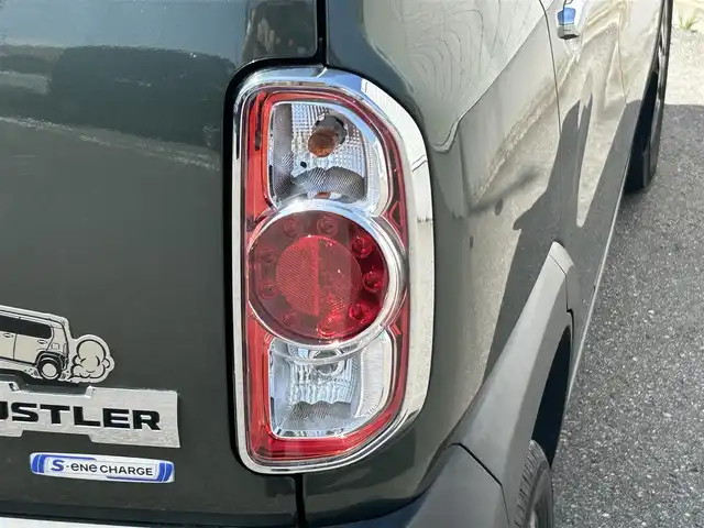 スズキ ハスラー Jスタイル Ⅱ 山形県 2017(平29)年 8.7万km クールカーキパールメタリック/ホワイト2トーンルーフ 禁煙車/4WD/9型フローティングナビ/・フルセグTV/AM/FM/CD/DVD/Bluetooth/アイドリングストップ/衝突被害軽減ブレーキ/車線逸脱警報/横滑り防止装置/盗難防止装置/LEDヘッドライト/オートライト/フロントフォグランプ/ハーフレザーシート/シートヒーター（D/N席）/純正フロアマット/純正ドアバイザー/ETC