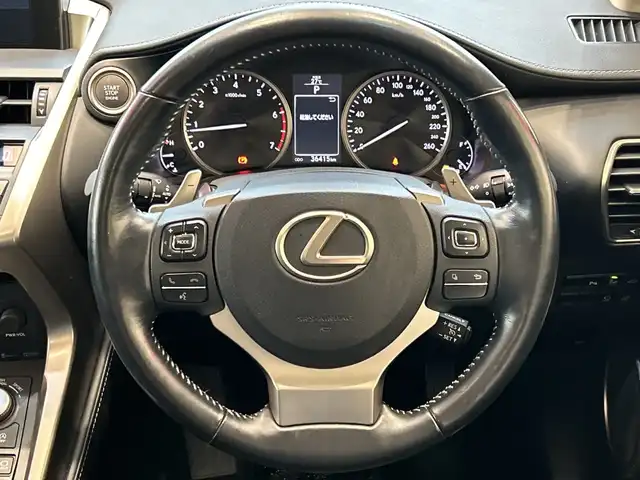 レクサス ＮＸ 200t Iパッケージ 埼玉県 2016(平28)年 3.7万km ソニッククォーツ 純正SDナビ/　　CD/DVD/BT/USB/フルセグ/全方位カメラ/パワーバックドア/LEDオートライト/クルーズコントロール/合皮シート/パワーシート/シートヒーター/シートメモリー/ステアリングヒーター/ステアリングスイッチ/コーナーセンサー/ビルトインETC2.0