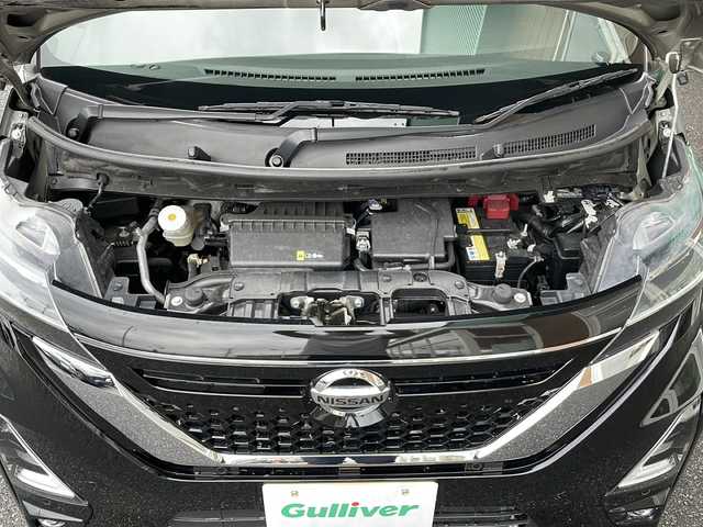 日産 ルークス ハイウェイスター X 岐阜県 2023(令5)年 0.7万km ブラック 禁煙車/社外SDナビ/AM/FM/CD/DVD/BT/フルセグTV/アラウンドビューモニター /エマージェンシーブレーキ /セーフティーシールド/片側パワースライドドア/ハンズフリースライドドア/オートライト/オートハイビーム/LEDヘッドライト/LEDフォグランプ/ステアリングリモコン /ETC/純正アルミホイール/純正フロアマット/純正ドアバイザー/プッシュスタート/インテリジェントキー /スペアキー