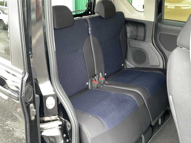 日産 ルークス ハイウェイスター X 岐阜県 2023(令5)年 0.7万km ブラック 禁煙車/社外SDナビ/AM/FM/CD/DVD/BT/フルセグTV/アラウンドビューモニター /エマージェンシーブレーキ /セーフティーシールド/片側パワースライドドア/ハンズフリースライドドア/オートライト/オートハイビーム/LEDヘッドライト/LEDフォグランプ/ステアリングリモコン /ETC/純正アルミホイール/純正フロアマット/純正ドアバイザー/プッシュスタート/インテリジェントキー /スペアキー