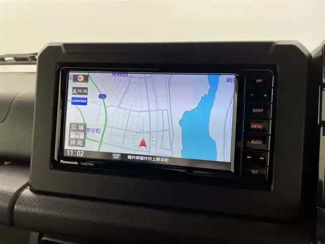 スズキ ジムニー シエラ JC 福井県 2023(令5)年 3.2万km ミディアムグレー ４WD/ディーラーオプション７型ナビ【CH-RZ775W】/CD/DVD/フルセグTV/Bluetooth/SD/USB/AM/FM/バックカメラ /スズキセーフティーサポート/・デュアルセンサーブレーキサポート/・車線逸脱警報/・誤発進抑制機能/・ふらつき警報機能/・先行車発進お知らせ機能/LEDヘッドライト/オートライト /フォグランプ/ヘッドライトウォッシャー/ウィンカー/電動格納式ミラー/革巻きステアリング/ステアリングチルド機構/ステアリングリモコン/背面タイヤ/プッシュスタート /スペアキー/マッドフラップ