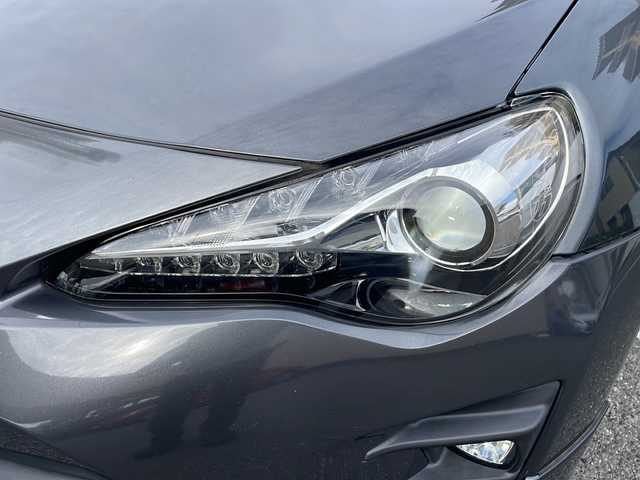 トヨタ ８６ GT リミテッド 広島県 2020(令2)年 3.2万km マグネタイトグレーメタリック /登録時走行距離/　　　　　　　32032キロ/ワンオーナー/純正ナビ/バックカメラ/地デジ/ハーフレザーシート/シートヒーター/クルーズコントロール/モデリスタエアロ/スペアキー×１/ETC/新車時整備手帳/　　【保証書】/取扱説明書/