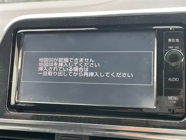 トヨタ シエンタ ハイブリッド G 大阪府 2015(平27)年 6.9万km ホワイトパールクリスタルシャイン 純正メモリナビ/・CD/DVD/BT/フルセグ/モデリスタフルエアロ/両側パワースライドドア/革調シートカバー/シートヒーター/ドライブレコーダー/ビルトインＥＴＣ/衝突軽減ブレーキ/レーンキープアシスト/ＬＥＤライト/純正アルミ/ダウンサス（純正車載）/革巻きステアリング