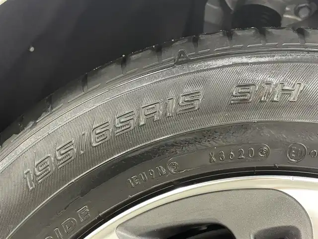 トヨタ カローラツーリング G－X 大阪府 2020(令2)年 1.5万km ホワイトパールクリスタルシャイン 純正ナビ　レーダークルコン　衝突軽減　バックカメラ　ビルトインＥＴＣ　ドライブレコーダー　レーンアシスト　オートハイビーム　ＬＥＤヘッドライト　スマートキー　オートエアコン　純正アルミ　電動格納ミラー