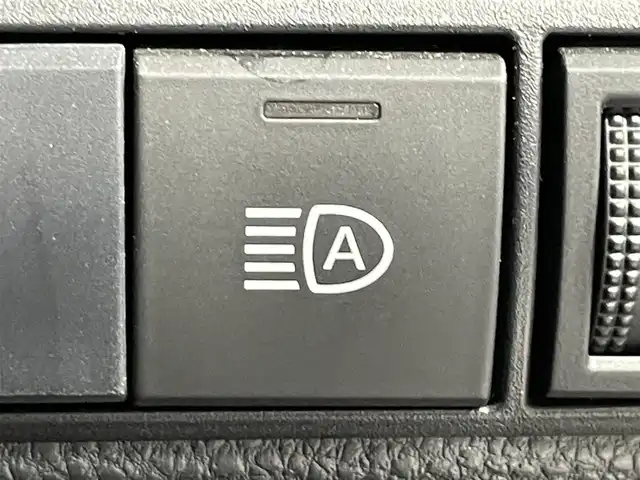 トヨタ カローラツーリング G－X 大阪府 2020(令2)年 1.5万km ホワイトパールクリスタルシャイン 純正ナビ　レーダークルコン　衝突軽減　バックカメラ　ビルトインＥＴＣ　ドライブレコーダー　レーンアシスト　オートハイビーム　ＬＥＤヘッドライト　スマートキー　オートエアコン　純正アルミ　電動格納ミラー